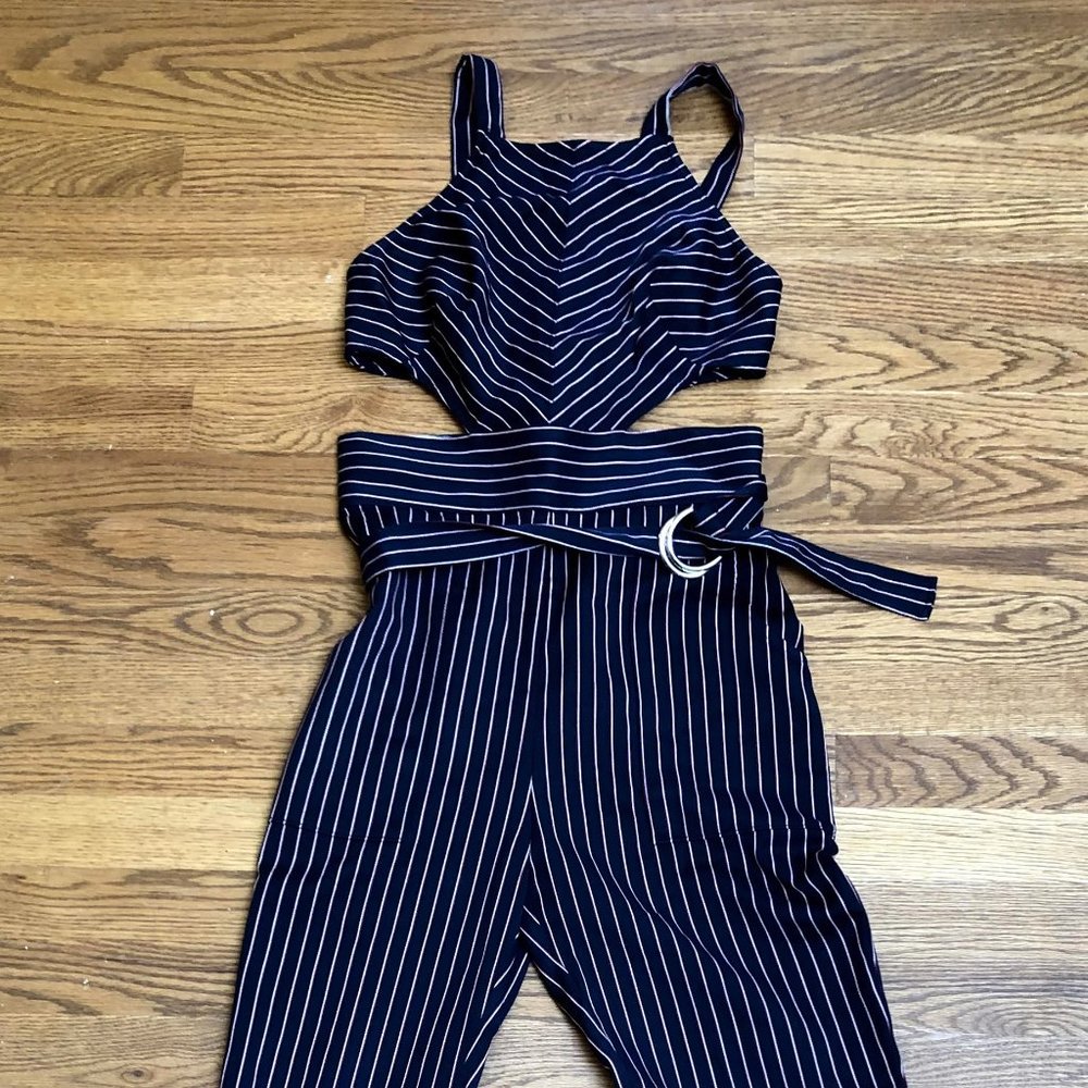 **Never Worn** Navy bebe Cut Out Jumpsuit Size 4